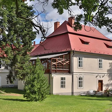 Apartment Jizdarna Zamek Skalice